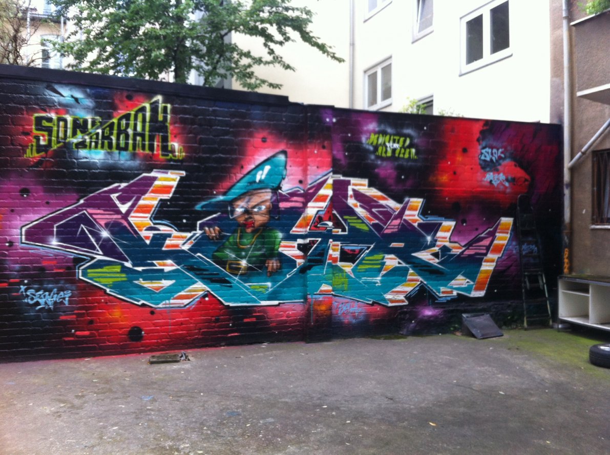 Graffiti Wall - Photo by taggman143