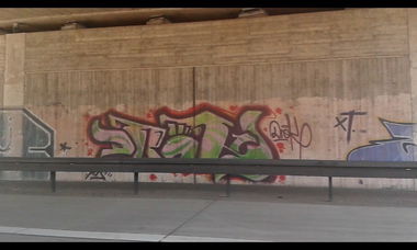 Graffiti Bombing - Photo by taggman143