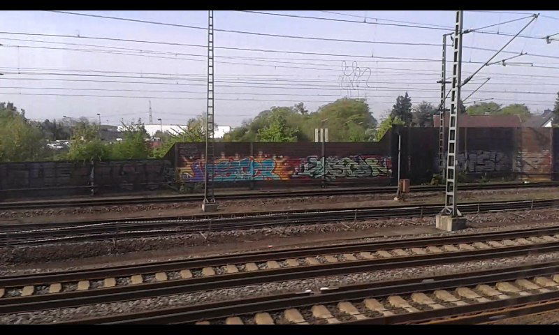 Graffiti Bombing - Photo by taggman143