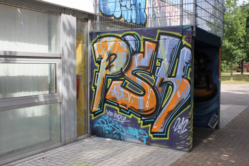 Graffiti Wall in Oldenburg - Photo by tampa911 - Psk