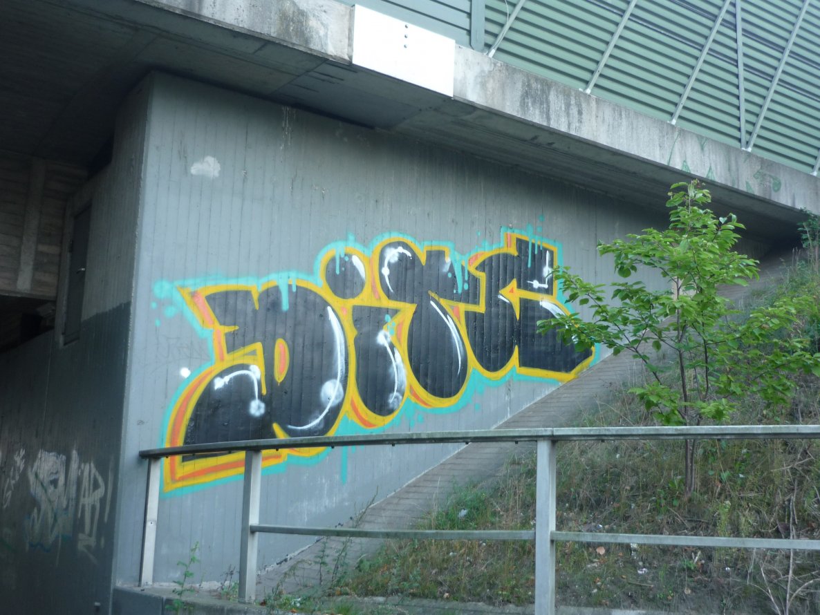Graffiti Wall in Oldenburg - Photo by tampa911 - Ditc