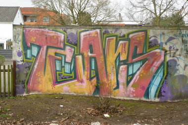 Graffiti Wall in Oldenburg - Photo by tampa911 - Tears
