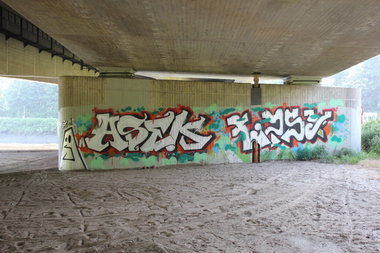 Graffiti Wall in Oldenburg - Photo by tampa911 - Asek