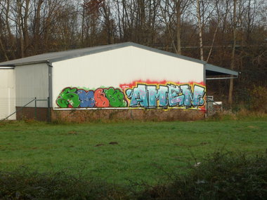Graffiti Bombing in Oldenburg - Photo by tampa911 - Smog, Amen