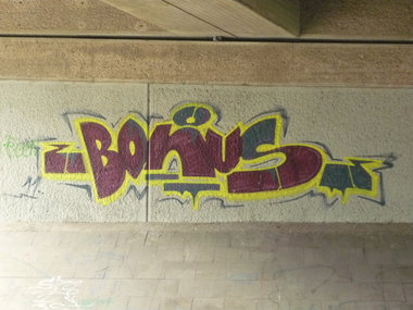 Graffiti Wall in Oldenburg - Photo by tampa911 - Bonus