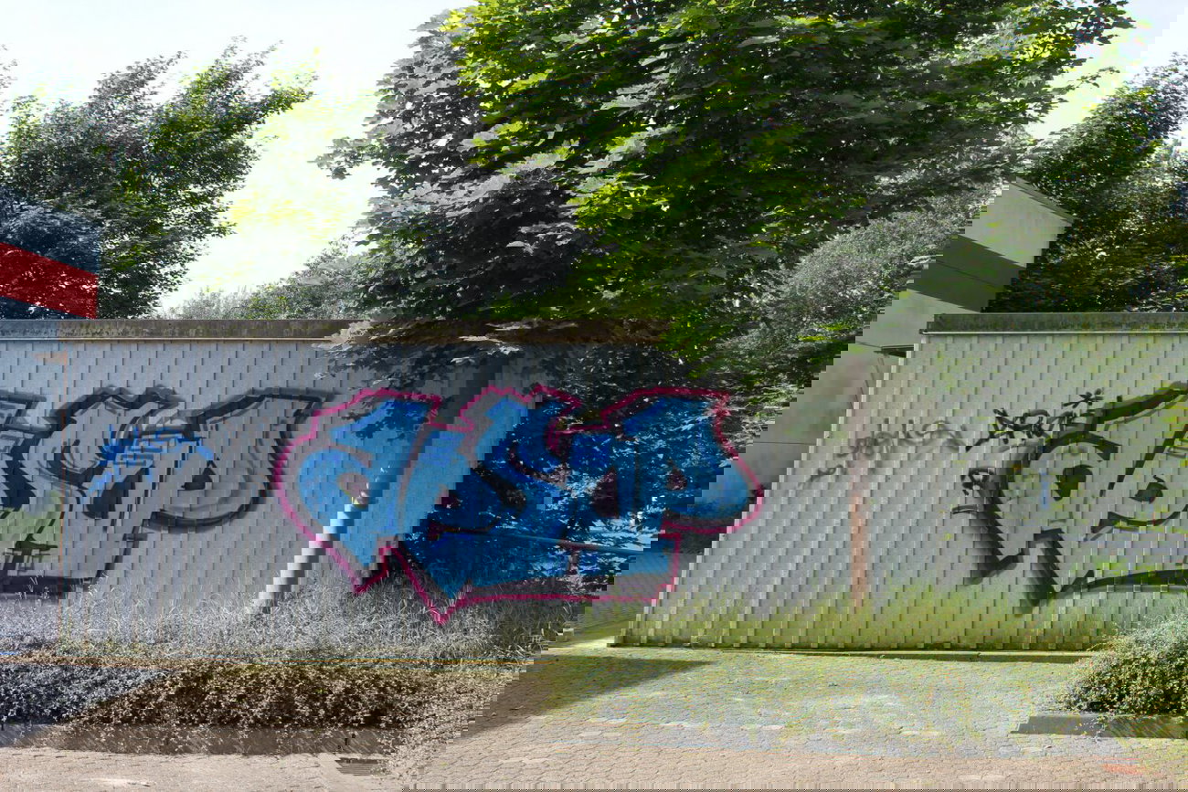 Graffiti Bombing in Oldenburg - Photo by tampa911 - Aesop