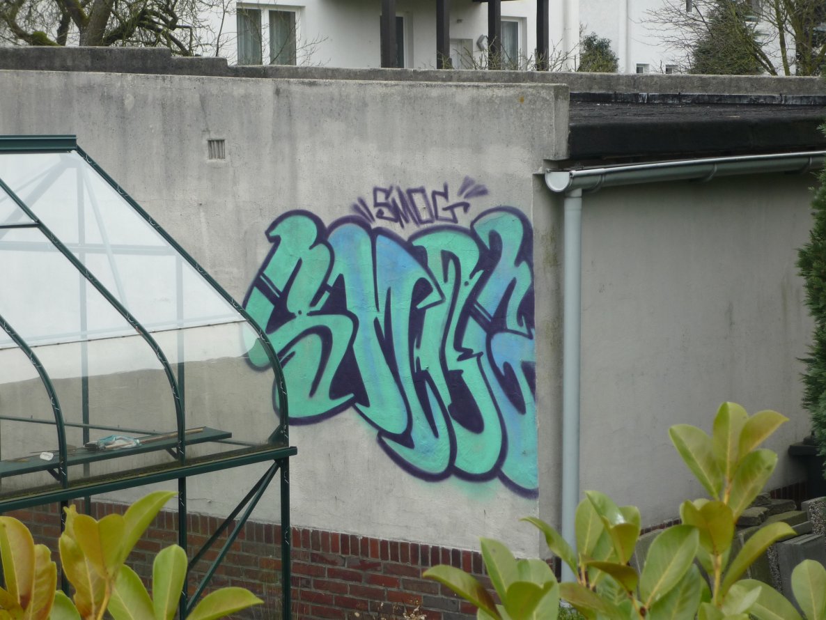 Graffiti Wall in Oldenburg - Photo by tampa911 - Smog
