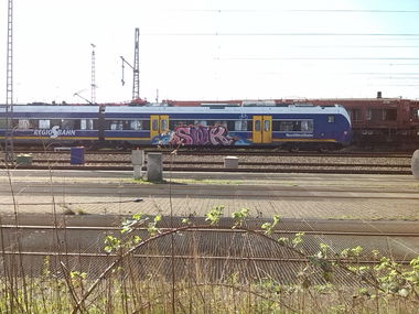 Graffiti Train in Oldenburg - Photo by tampa911 - Swk