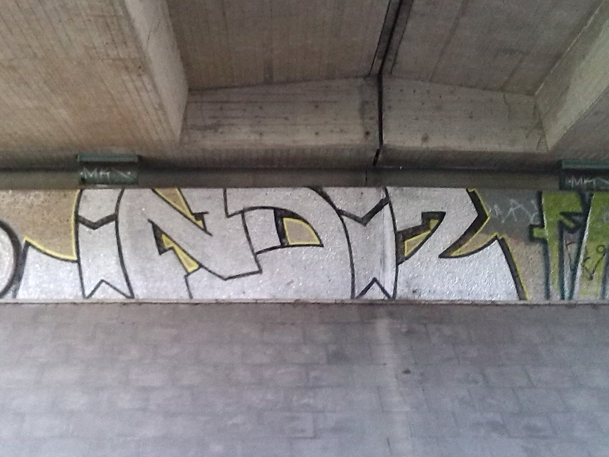 Graffiti Bombing in Oldenburg - Photo by tampa911 - Indiz