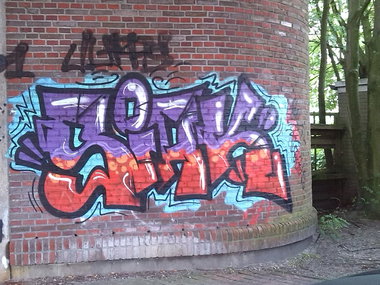 Graffiti Wall in Oldenburg - Photo by tampa911 - Siak