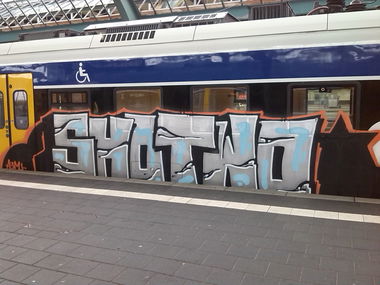 Graffiti Train in Oldenburg - Photo by tampa911 - Shotwo