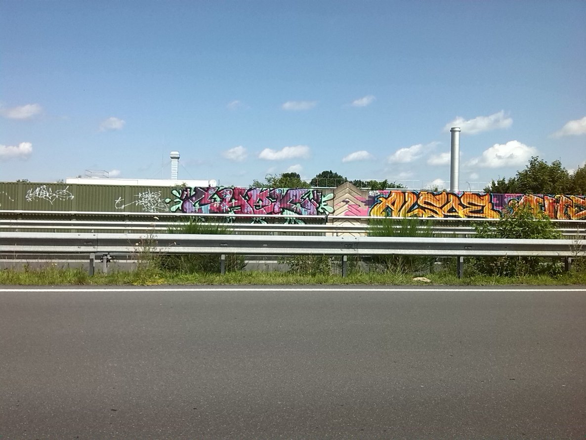 Graffiti Bombing in Oldenburg - Photo by tampa911 - Chek, Alsoe