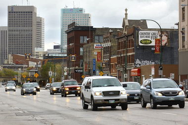 Graffiti Bombing - Photo by tazkforcealpha (2013)