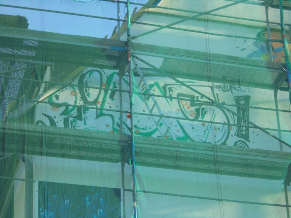 Graffiti Bombing - Photo by teaka