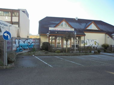 Graffiti Bombing - Photo by teaka - imc