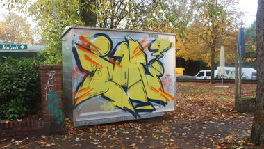 Graffiti Wall - Photo by teaka - imc