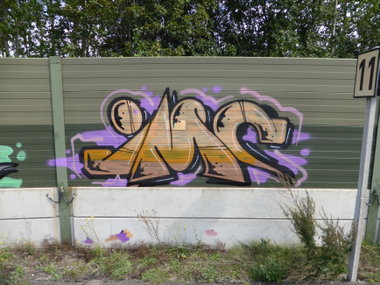 Graffiti Wall - Photo by teaka - IMC