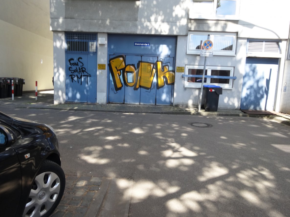 Graffiti Bombing in Saarbrücken - Photo by teaka - Fonsy, Solar, RMT (2014)