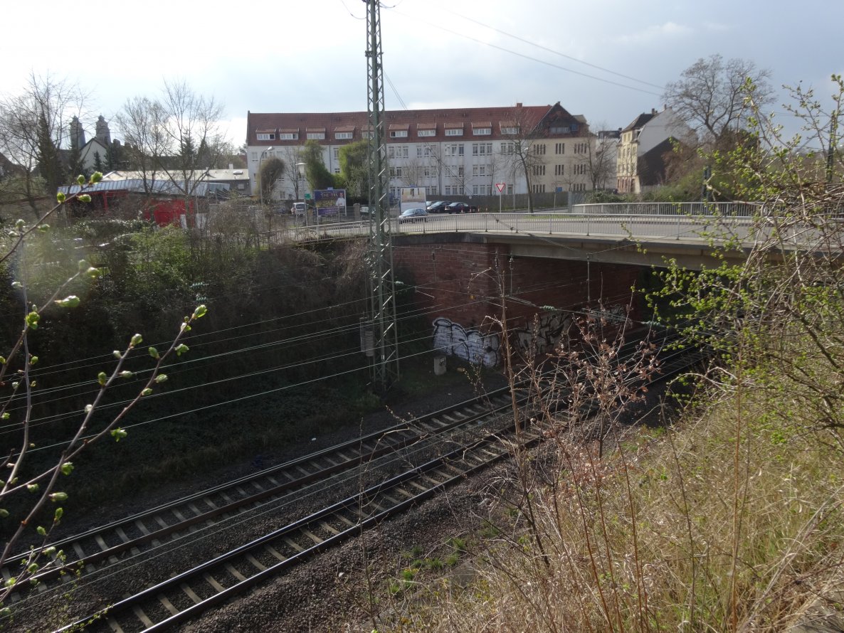 Graffiti Bombing - Photo by teaka - IMC (2013)