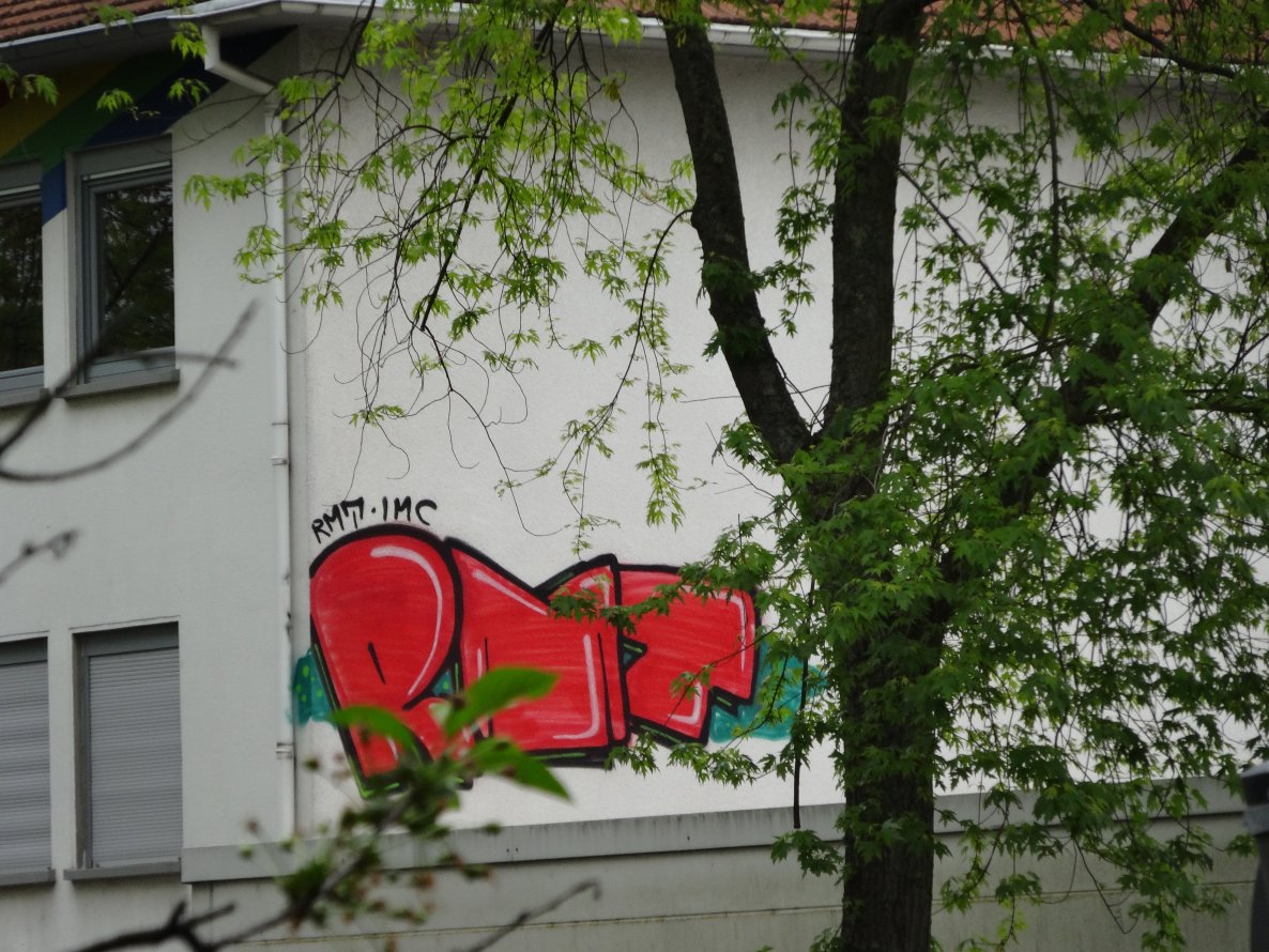 Graffiti Bombing - Photo by teaka - RMT, IMC, Ramyt (2014)