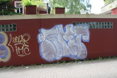 Graffiti Bombing - Photo by teaka - RMT, Ramyt, Fonse (2014)