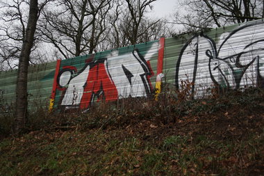 Graffiti Bombing - Photo by teaka - IMC, Hero, Haft (2014)