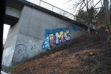 Graffiti Bombing - Photo by teaka - IMC, Solar (2014)