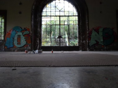 Graffiti Wall - Photo by teaka
