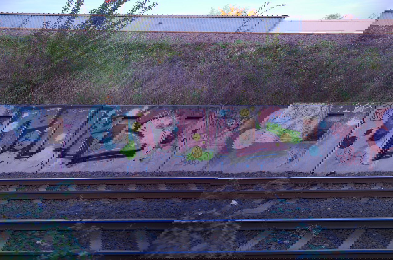 Graffiti Bombing - Photo by teaka