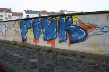 Graffiti Bombing - Photo by teaka