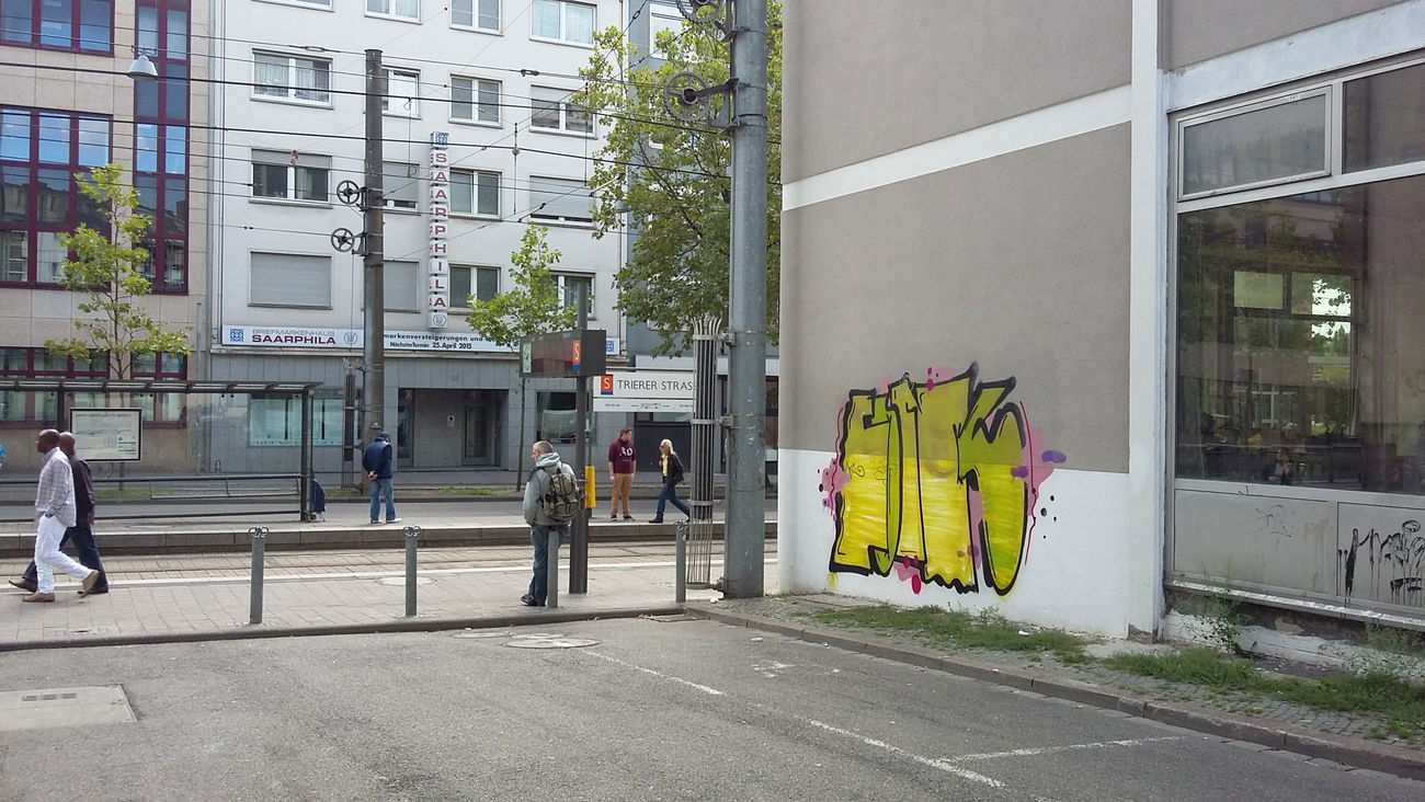 Graffiti Bombing - Photo by teaka