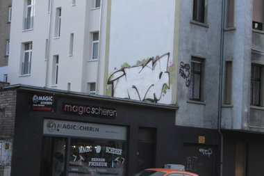Graffiti Wall - Photo by teaka - imc