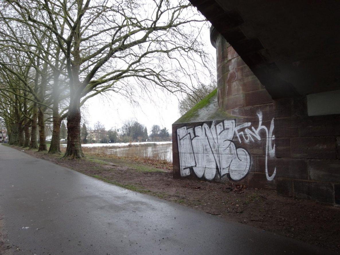 Graffiti Bombing - Photo by teaka