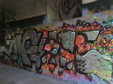 Graffiti Bombing - Photo by teaka