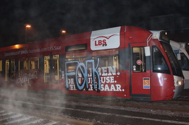 Graffiti Train - Photo by teaka - imc