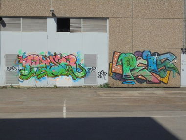 Graffiti Bombing - Photo by teaka - imc