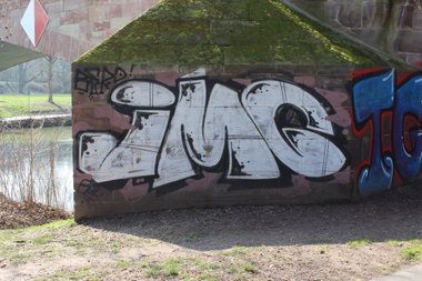Graffiti Wall - Photo by teaka - imc