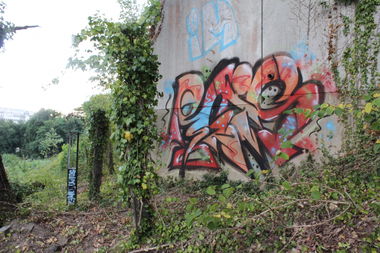 Graffiti Wall - Photo by teaka - imc