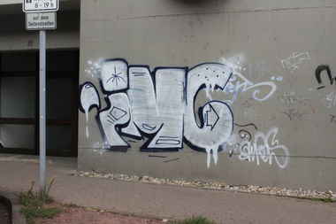 Graffiti Wall - Photo by teaka - imc