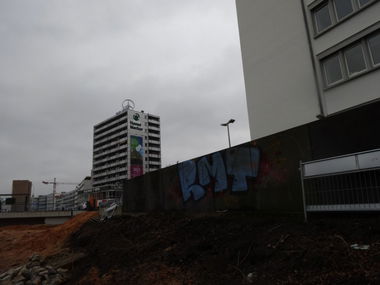 Graffiti Bombing - Photo by teaka