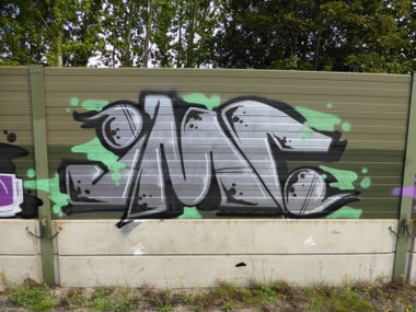 Graffiti Wall - Photo by teaka - IMC