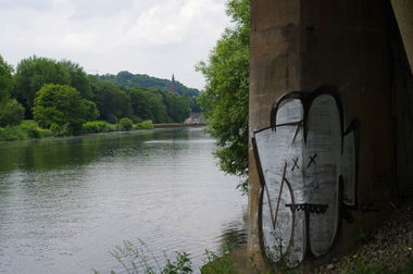 Graffiti Bombing - Photo by teaka - IMC