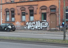 Graffiti Wall - Photo by teaka - imc