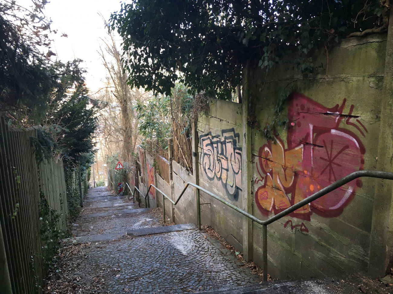 Graffiti Bombing - Photo by teaka - imc