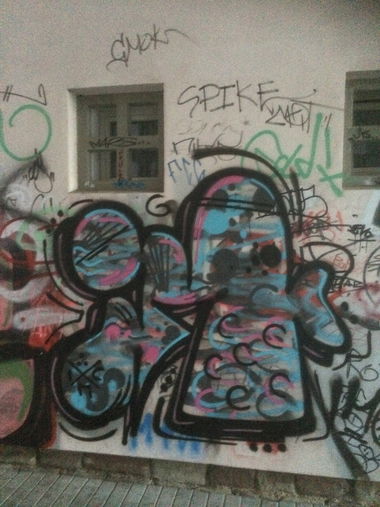 Graffiti Bombing - Photo by teaka