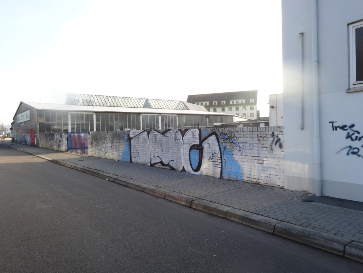 Graffiti Bombing - Photo by teaka