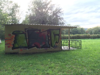 Graffiti Bombing - Photo by teaka