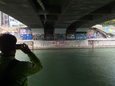 Graffiti Bombing - Photo by teaka