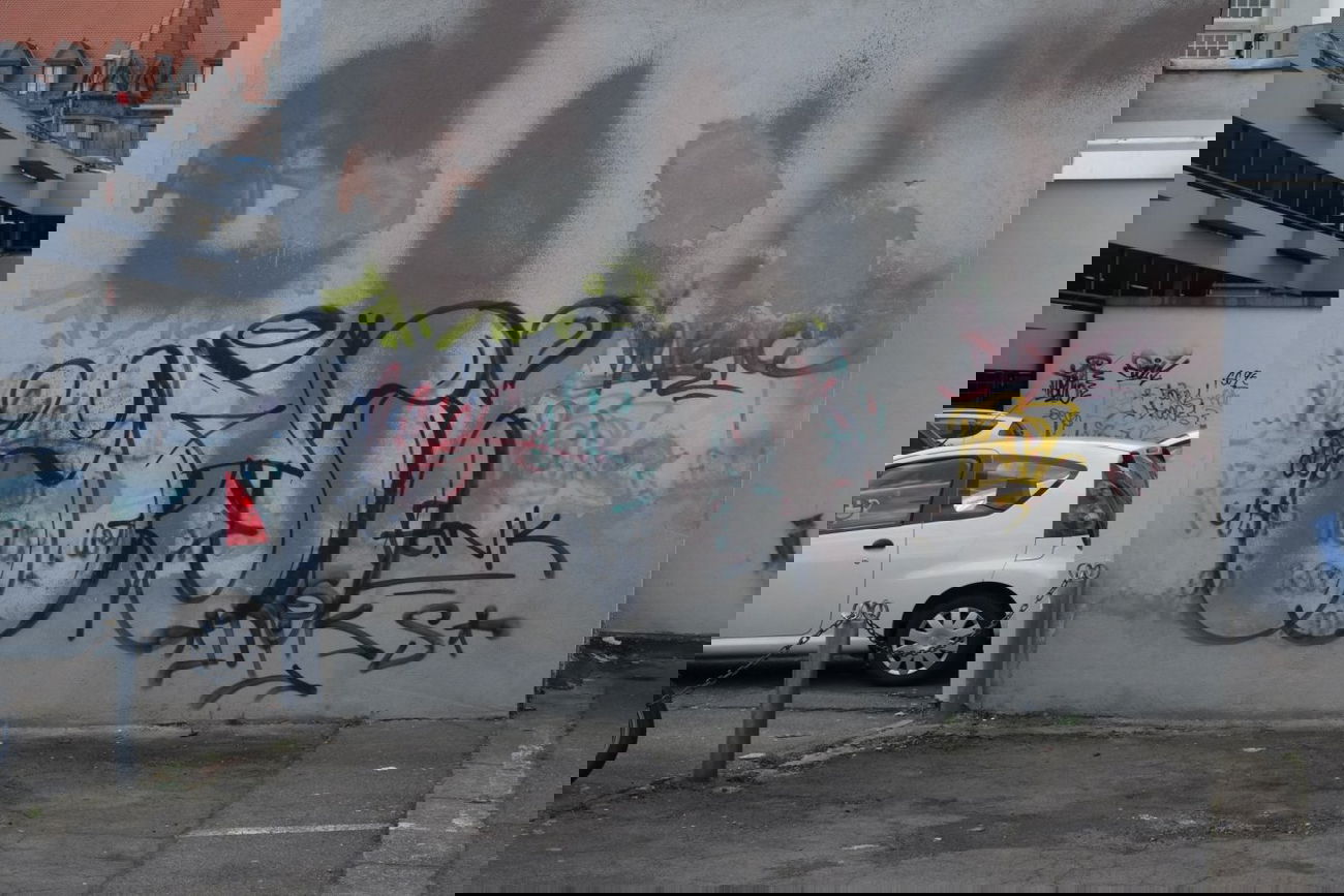 Graffiti Bombing - Photo by teaka