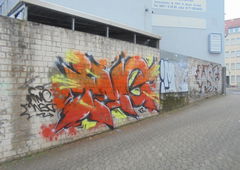 Graffiti Bombing - Photo by teaka - imc
